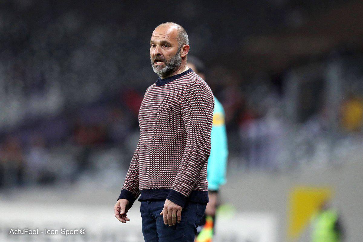 L’entraîneur de Toulouse Pascal Dupraz a été victime d'un malaise et ne sera pas sur le banc dimanche