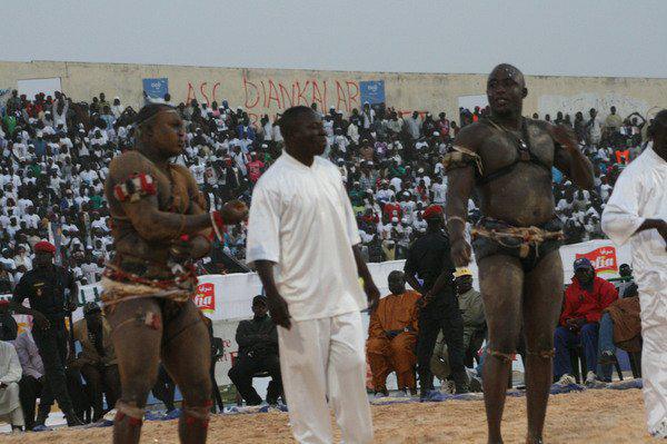 Suivez en DIRECT le combat Modou Lo Vs Lac