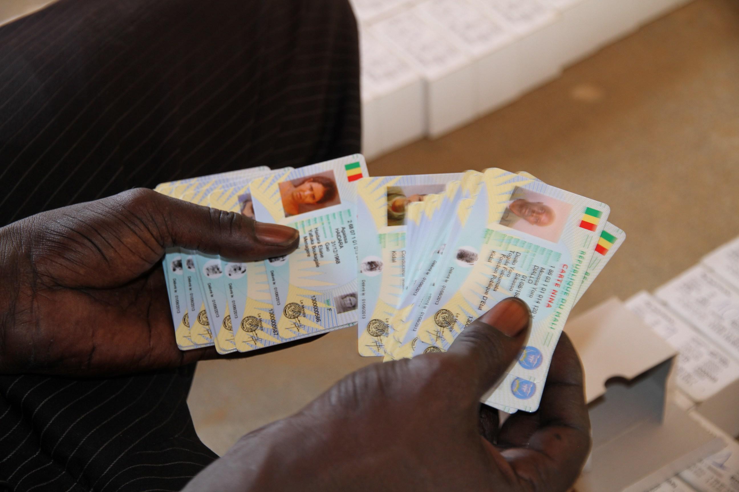 Fichier électoral : Trois jours après le satisfecit des experts internationaux , les Sénégalais en colère contre la DAF