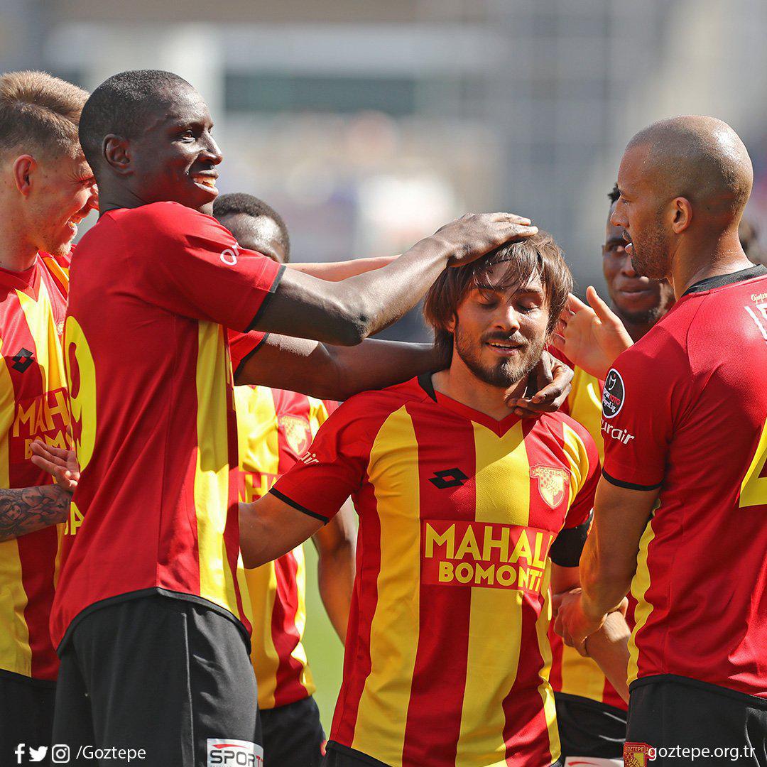Regardez le doublé de Demba Ba avec Göztepe