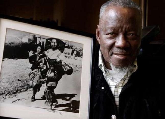 Mort du célèbre photographe sud-africain Sam Nzima