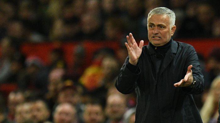 Angleterre: procédure ouverte contre José Mourinho pour "langage injurieux