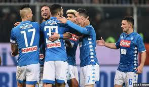 Serie A : Naples renverse le Genoa et met la pression sur l’Inter
