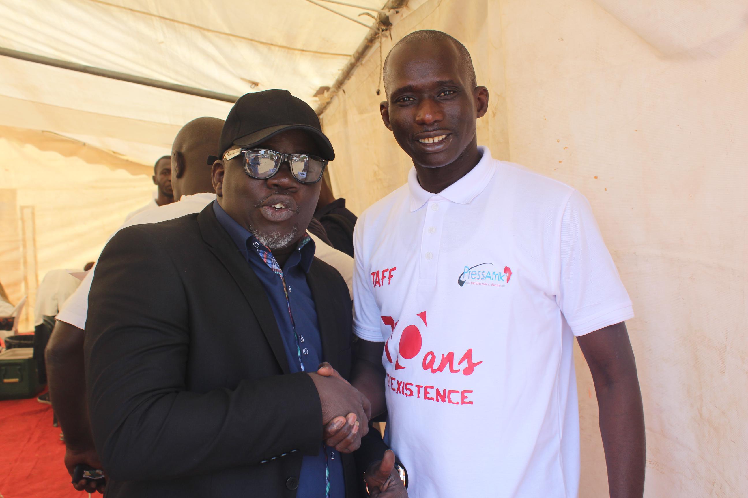 #Les10AnsDePressAfrik : En Direct du don de sang au rond-point jet d'eau (photos et vidéo)