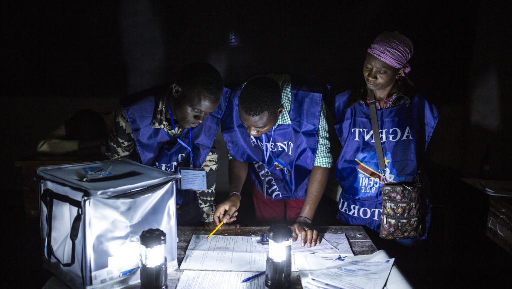 Elections en RDC: l'heure est au comptage des voix