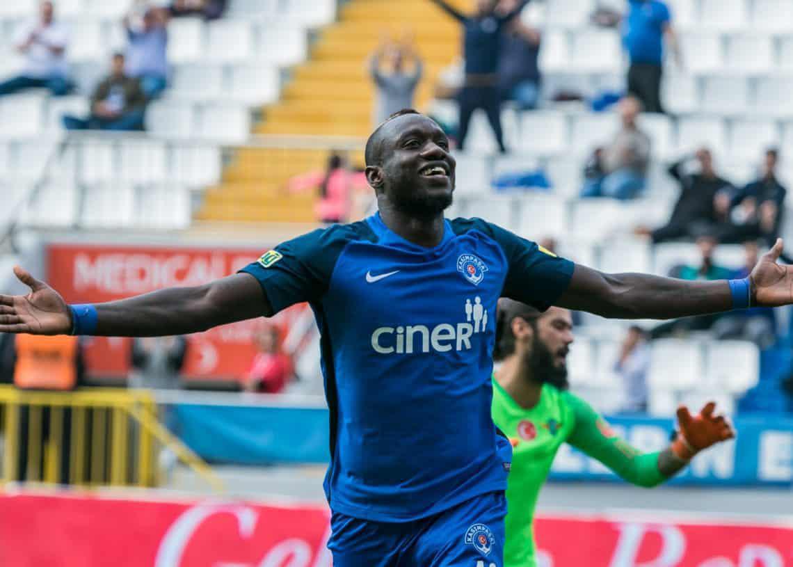 Nice : Mbaye Diagne pisté pour remplacer Balotelli