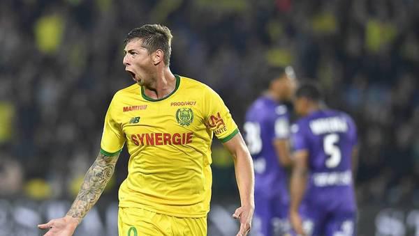 Sala, disparition en mer : le président de Cardiff réagit