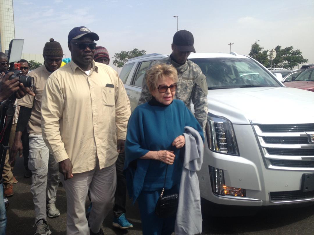 Vidéo+Photos - L'arrivée de Viviane Wade à l'Aéroport International Blaise Diagne 
