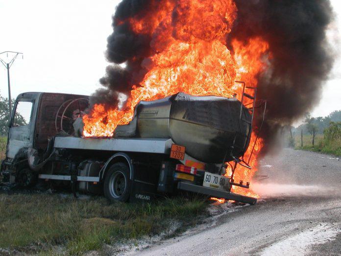 Trois morts dans un choc entre deux camions à Touba Toul