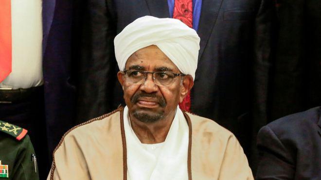 L'ancien président du Soudan, Omar Al-Bashir en prison