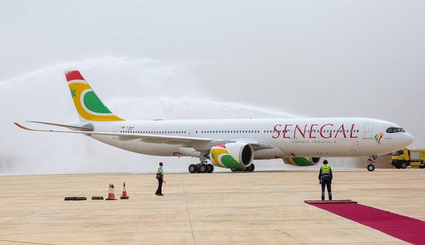 EXCLUSIF !!! Air Sénégal: PNC et clients dans la misère, du "Moukhamsa" servi à bord, des cadres gâtés