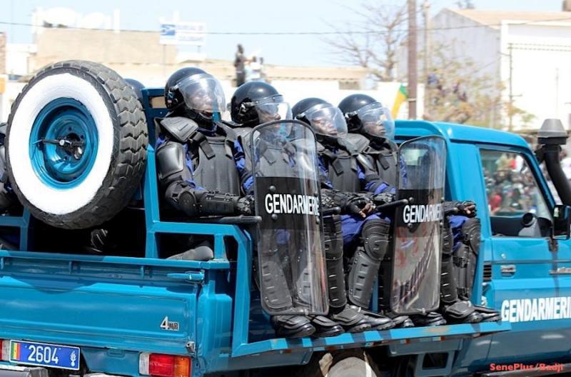 Rassemblement devant la 7TV: tout est rentré dans l'ordre... grâce à la gendarmerie