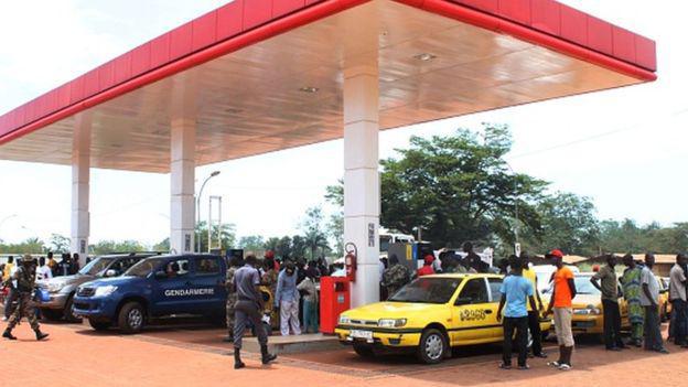 Forte affluence dans les stations d'essence en Centrafrique