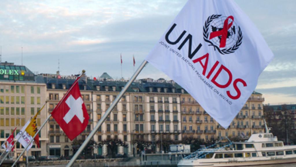 Sida: un chiffre encore très lourd mais en baisse en Afrique, rapporte l’Onusida