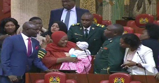 Au Kenya, une députée expulsée du parlement à cause de son bébé