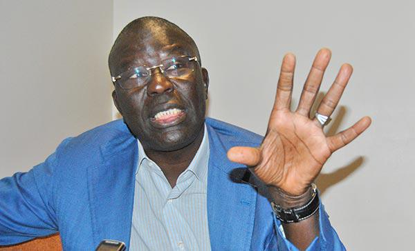 « Il y a des non-dits dans les retrouvailles Wade-Macky », affirme Babacar Gaye