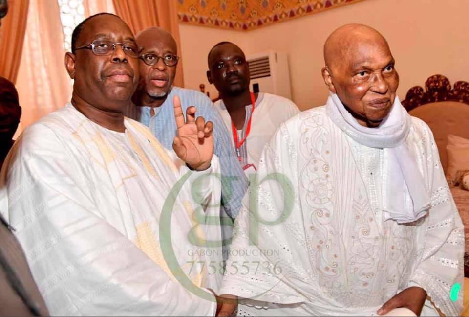 Jeune Afrique révèle le "pacte" conclu entre Wade et Macky lors d’une "rencontre secrète" le jour de la Tabaski