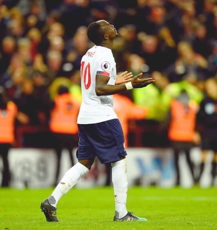 Liverpool encore victorieux grâce à Sadio Mané face à Aston Villa (2-1)