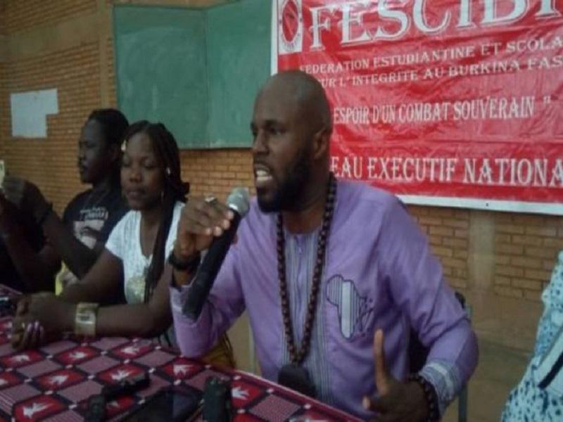 Kémi Séba expulsé de Ouaga vers une destination inconnue