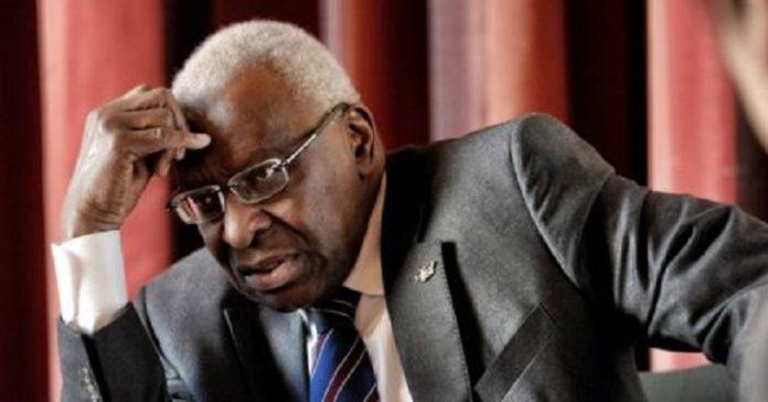 Le procès de Lamine Diack renvoyé à juin prochain pour des problèmes de procédure