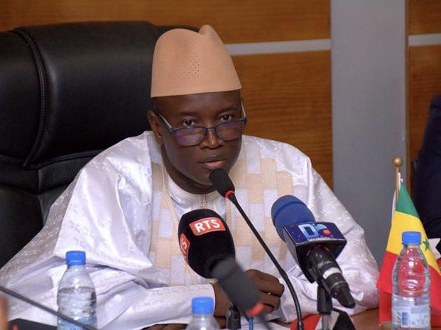 #Coronavirus_Sénégal: le ministre de l’Intérieur annule le concert de Waly à Linguère
