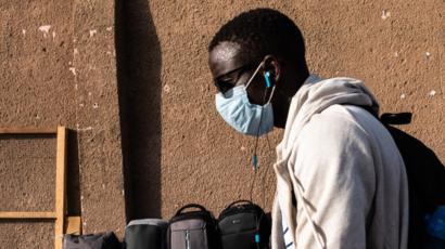 Coronavirus Sénégal: les masques font suffoquer certains citoyens de Louga