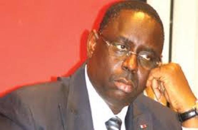 Macky Sall pique une colère noire contre les responsables de son parti qui refusent de cotiser