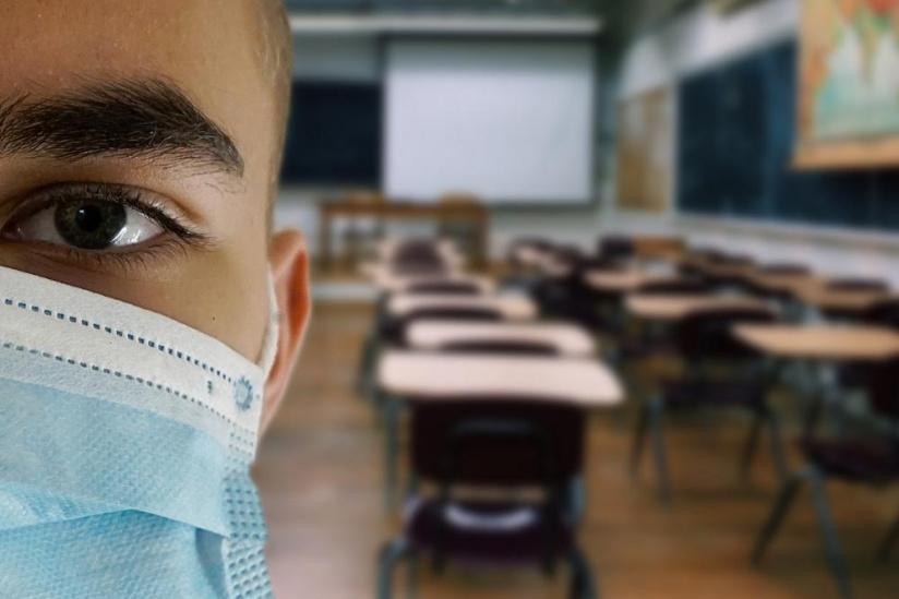 Covid : opération de dépistage vis tests antigéniques dans les lycées d'île-de-France
