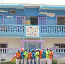 Crèche "Cigogne bleue" : Un bébé de 10 mois meurt étouffé quand on lui donnait à manger