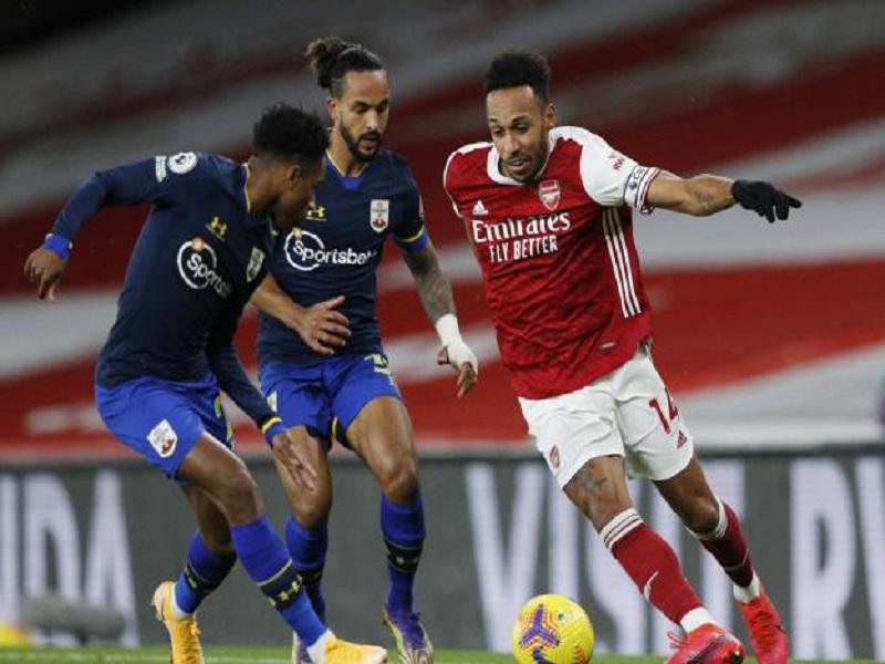 13e journée Premier League : Arsenal arrache le nul face à Southampton