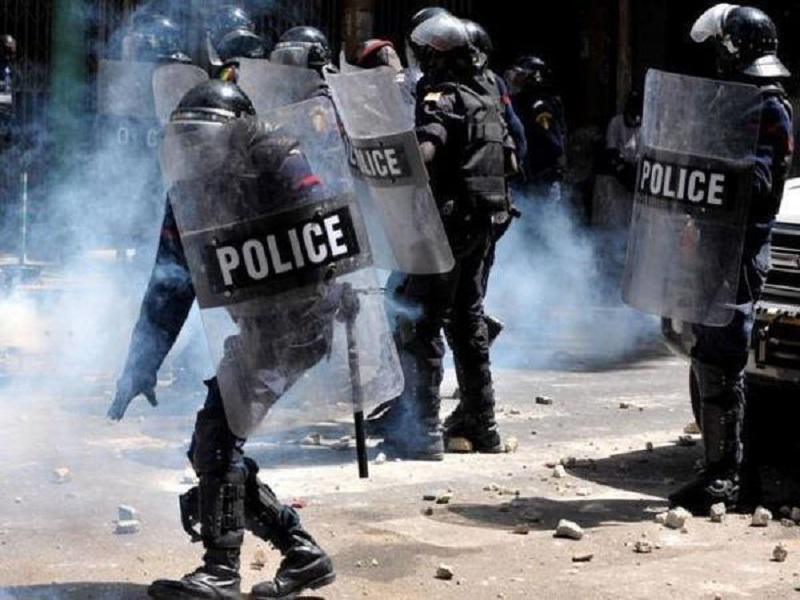 Yeumbeul Sud : des policiers tombent dans une embuscade, un tailleur atteint par balle