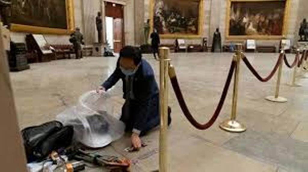 États-Unis: le Congrès marqué par le chaos, Donald Trump toujours plus accusé