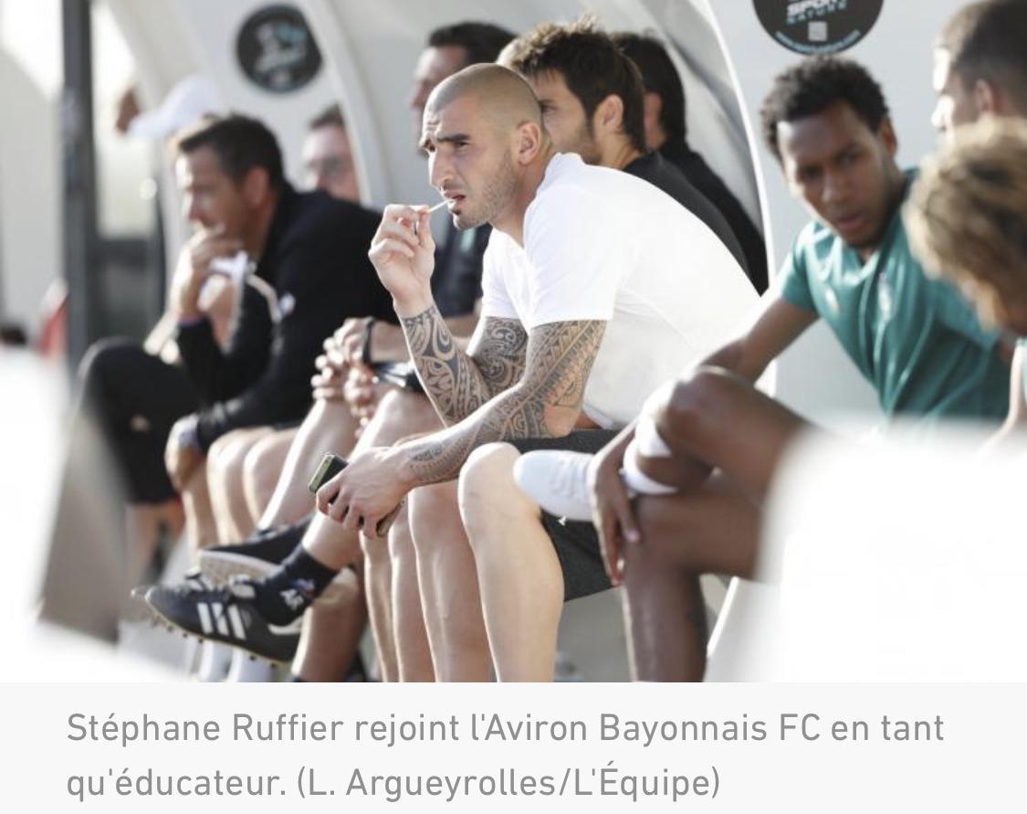 Stéphane Ruffier arrête sa carrière