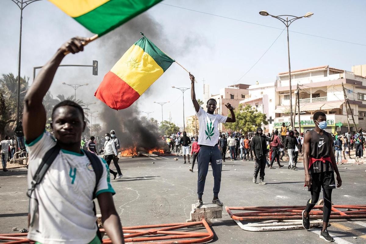 ​Mémorandum Manif' de mars: le M2D décompte 13 morts, accule Macky et charge l'Etat