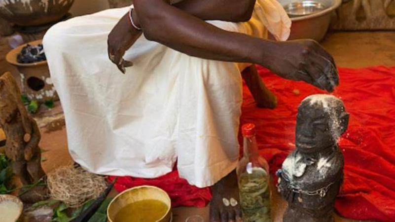 Le charlatan M. Sylla gruge la commerçante de 5 millions de francs et s'en sort avec un sursis