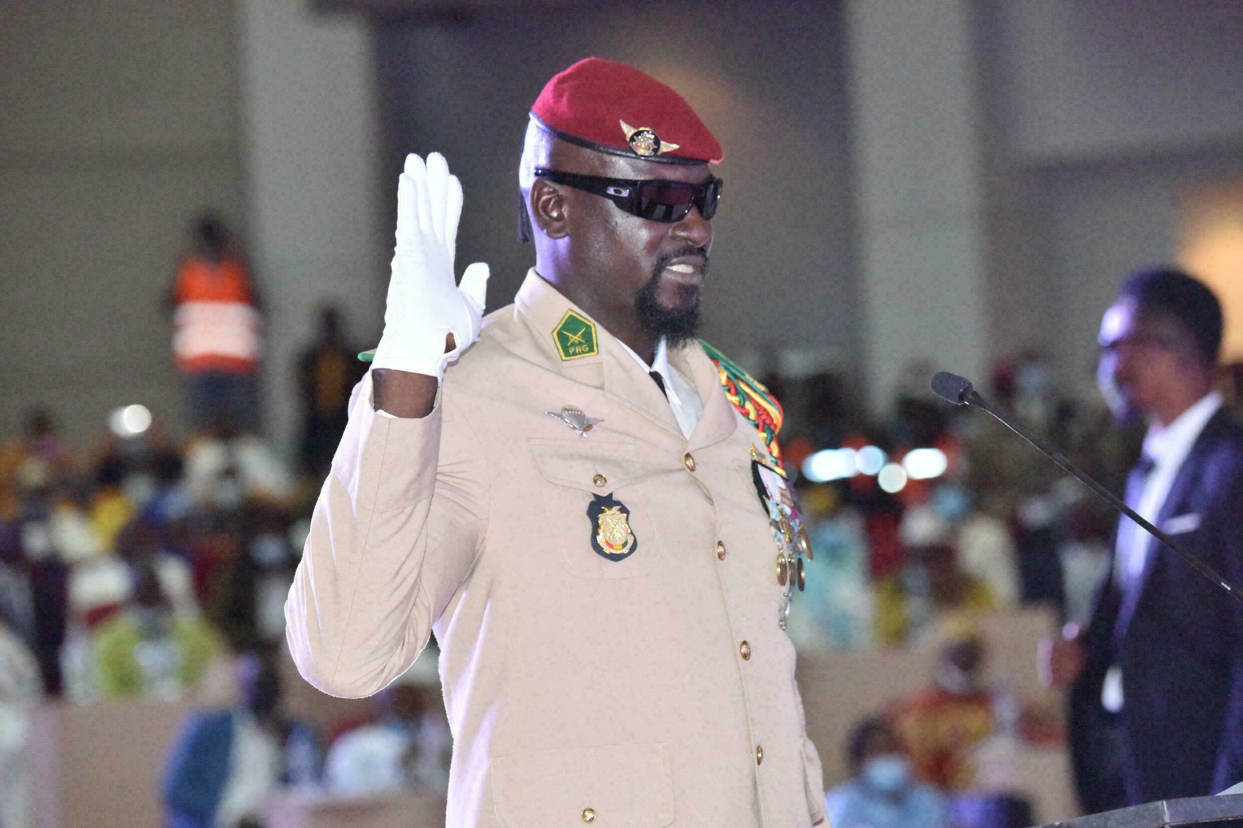 Guinée: le Colonel Doumbouya rejette l’Envoyé spécial de la CEDEAO Ibn Chambas
