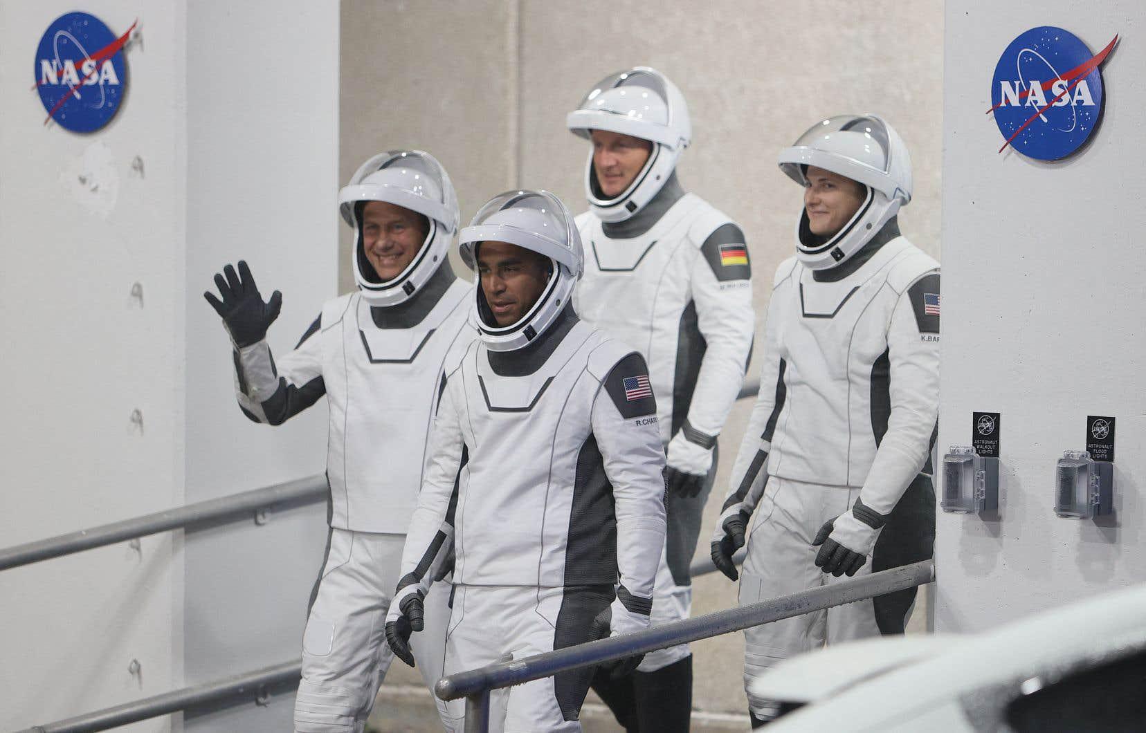 Quatre astronautes ont décollé vers la Station spatiale avec SpaceX