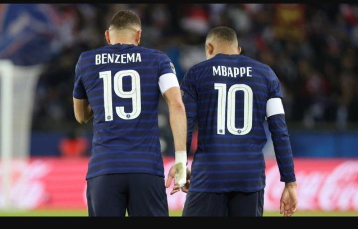 Karim Benzema heureux de former un beau duo avec Kylian Mbappé