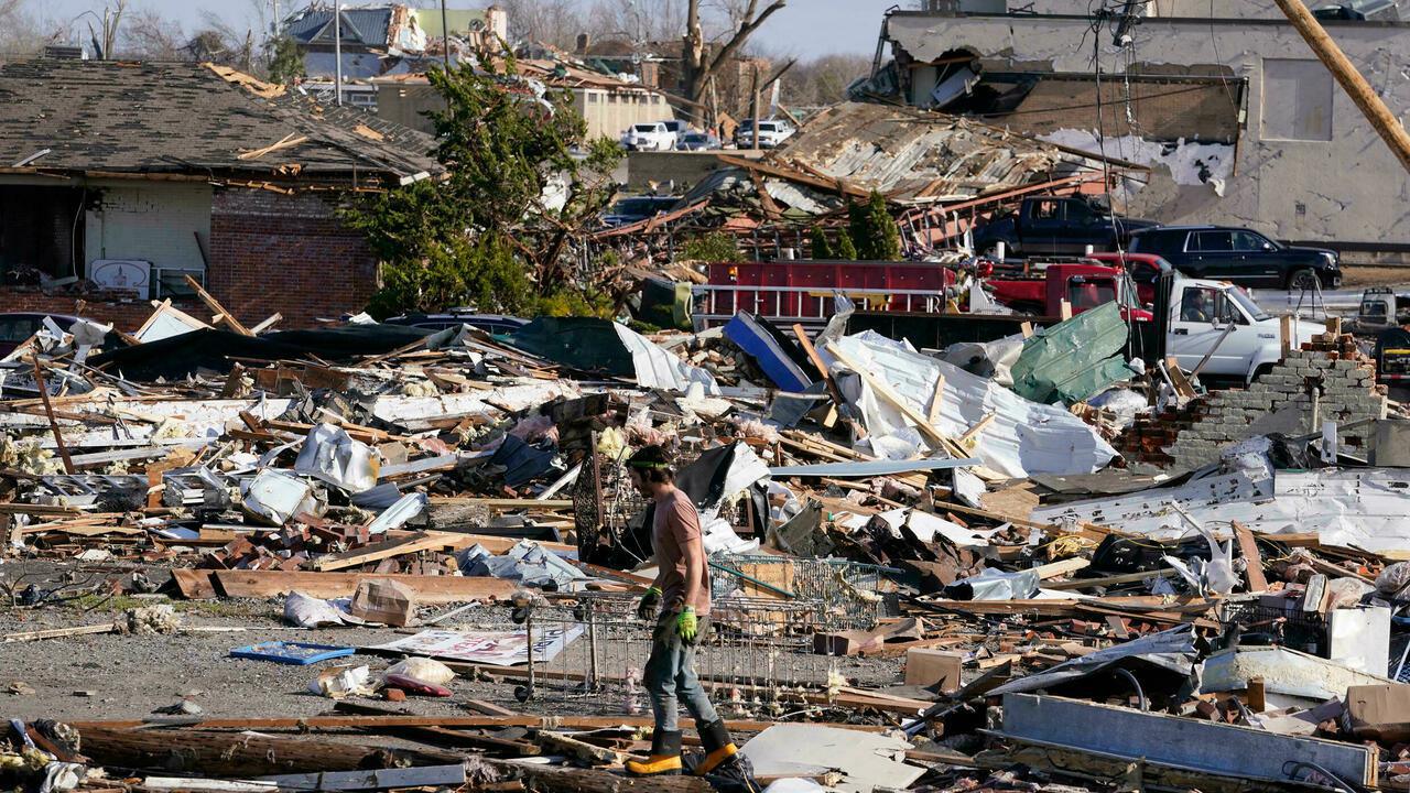 États-Unis : près de cent morts dans les tornades, un bilan qui devrait encore s'alourdir