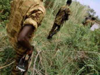 Des soldats burundais en patrouille. Bobby Model/Getty images