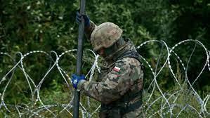 Polémique en Pologne après une fuite massive de données de l'armée sur internet