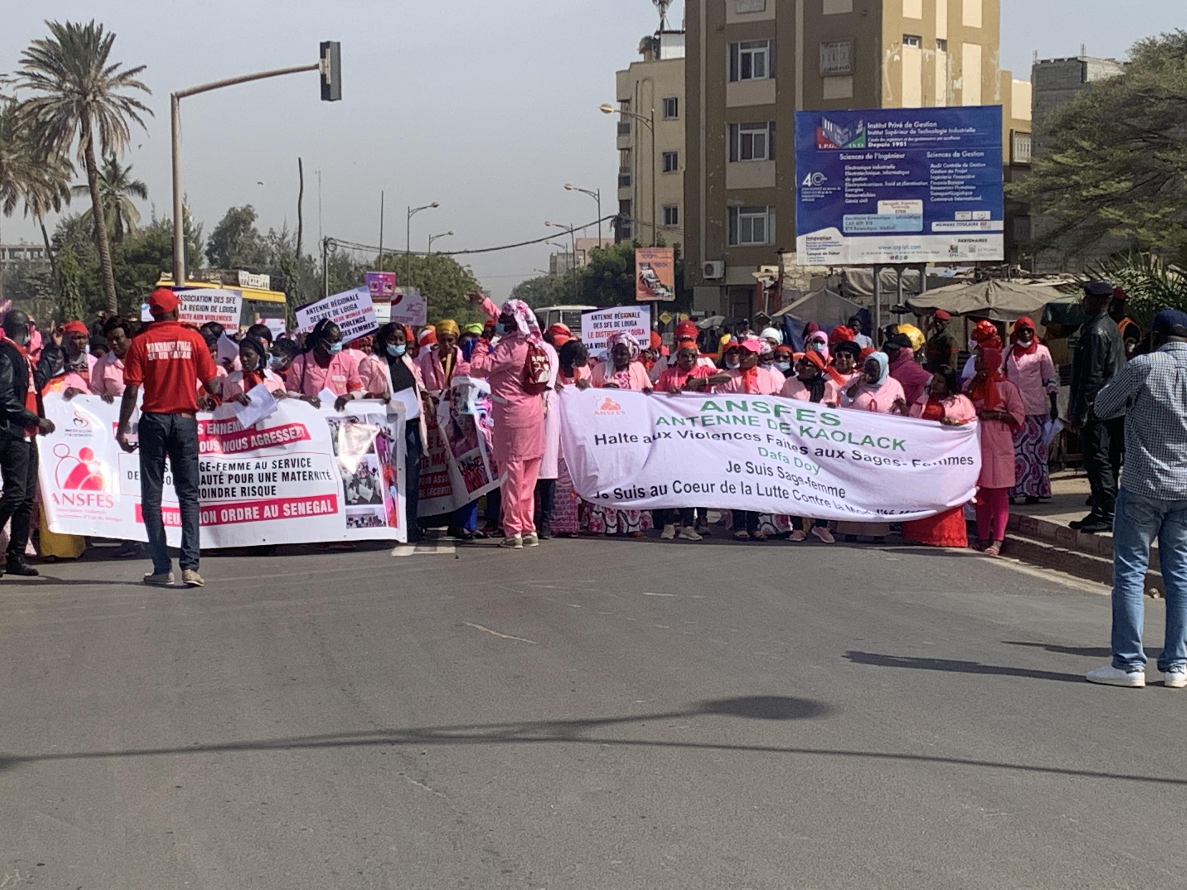 Sénégal : agressées dans leurs lieux de travail, les sages-femmes exigent de l'Etat une protection