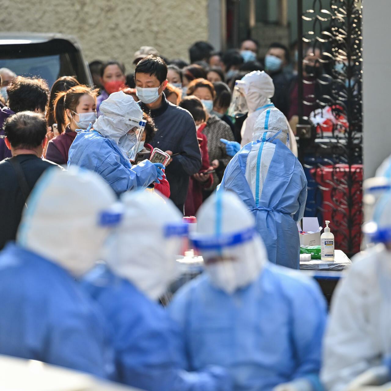 Covid-19 en Chine: Shanghai impose un confinement par secteur