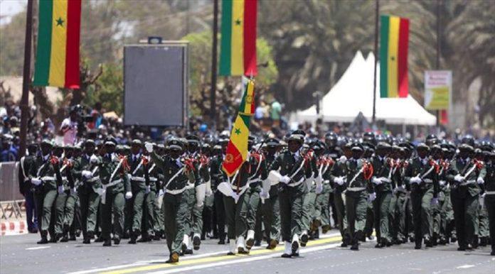 4 avril : plus de 1.800 militaires et paramilitaires vont participé au défilé (Dirpa)