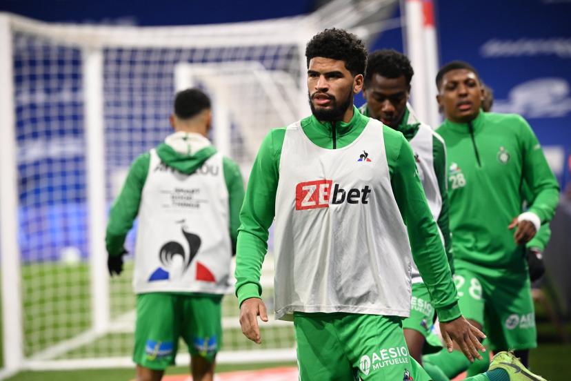 ASSE : Mahdi Camara mis à pied après une bagarre avec un joueur de la réserve