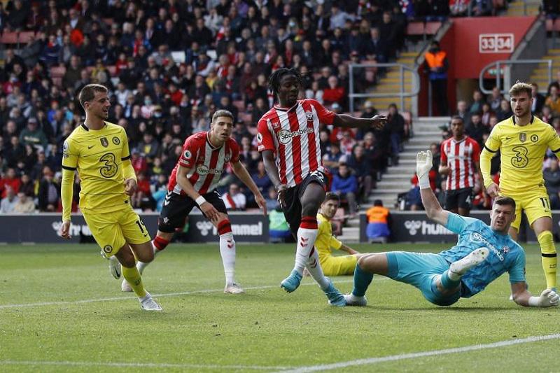 Premier League : Chelsea se rassure en écrasant Southampton, Arsenal dévisse