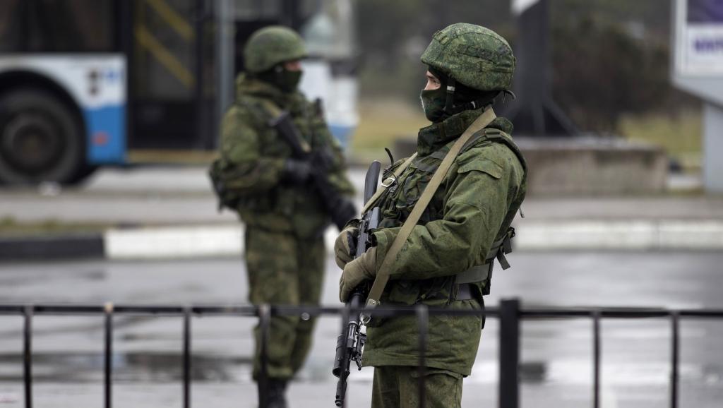 L’Ukraine dénonce une «invasion armée» et appelle l’Occident à l’aide