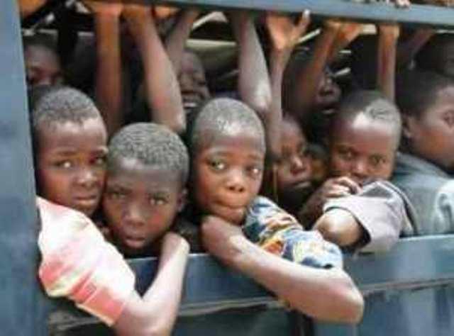 Trafic d’enfants : un camion contenant 22 mineurs intercepté au Sénégal