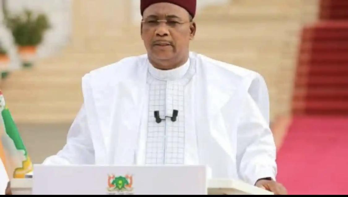 L’ancien Président Issoufou à la tête d’une équipe de haut niveau sur la sécurité et le développement au Sahel