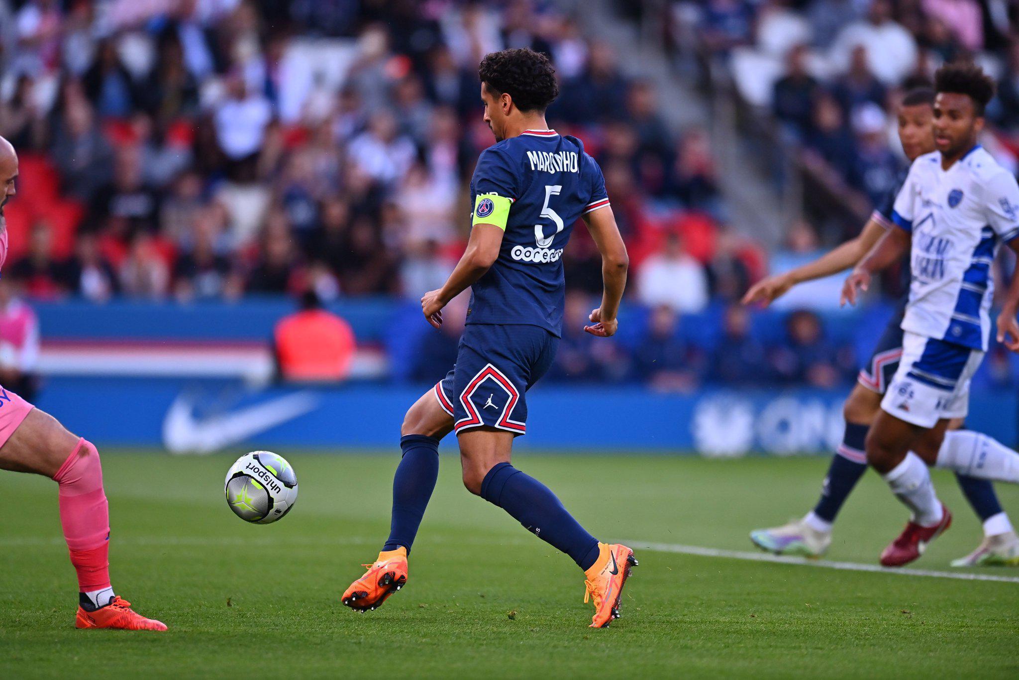 Le PSG tenu en échec au Parc par Troyes (2-2)